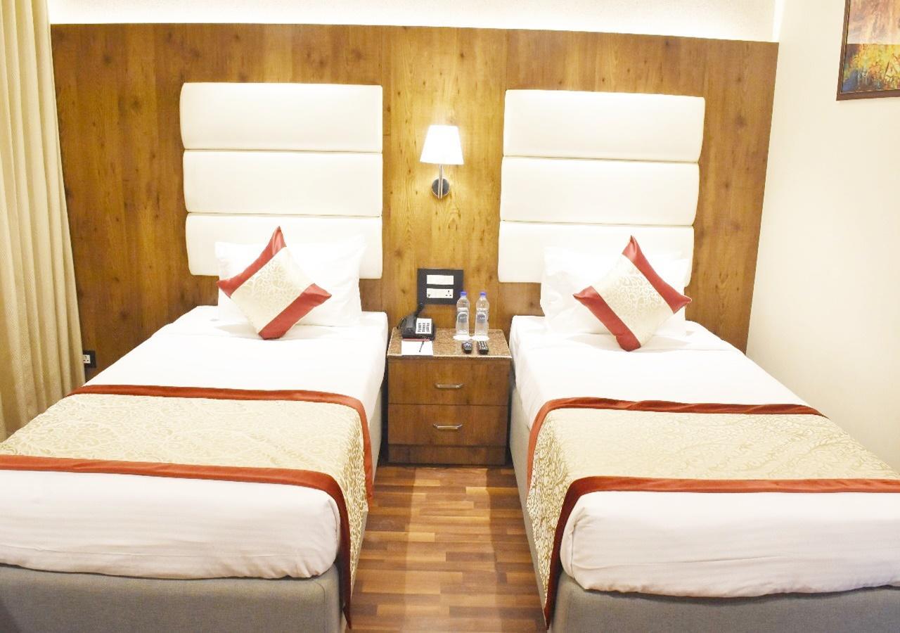 Ss Lumina Hotel Bangalore Dış mekan fotoğraf