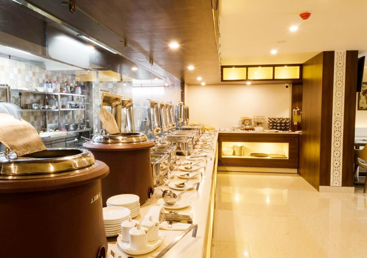 Ss Lumina Hotel Bangalore Dış mekan fotoğraf