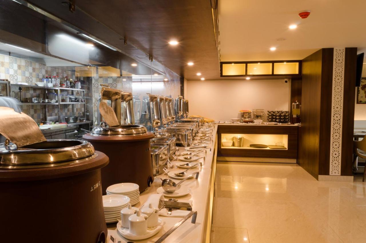 Ss Lumina Hotel Bangalore Dış mekan fotoğraf